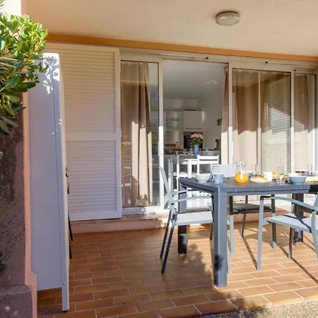 L'escale T2 Dans Résidence Avec Piscine, à 150m, Parking Appartamento Sainte-Maxime