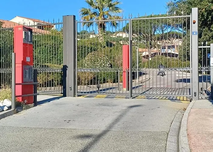 L'escale T2 Dans Résidence Avec Piscine, à 150m, Parking Appartamento *